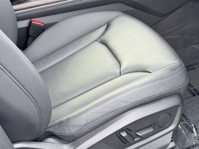 2023 Audi Q7 quattro Premium Plus 55 TFSI