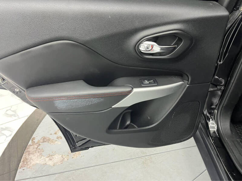 2018 Jeep Cherokee Trailhawk