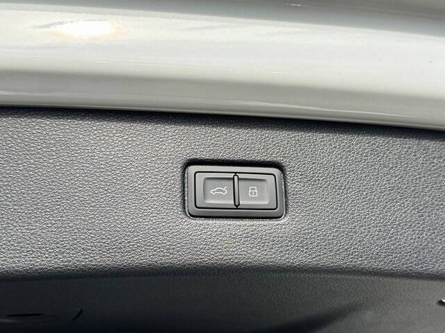 2026 Audi Q7 quattro Premium Plus 55 TFSI