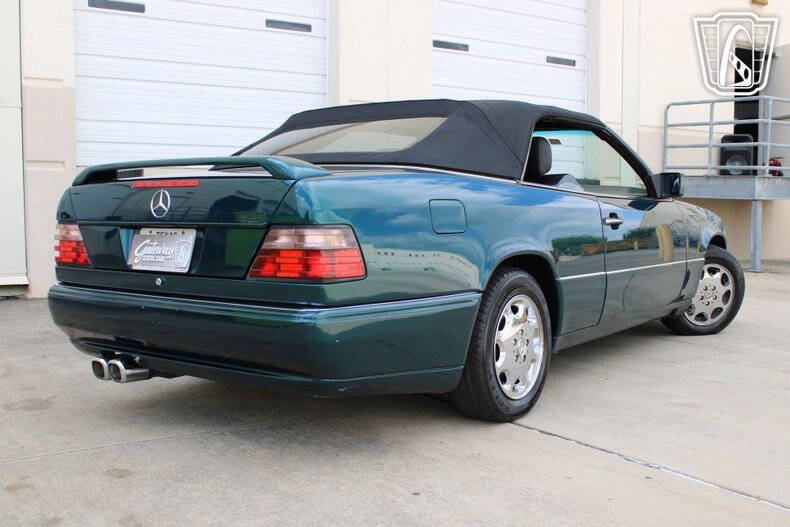 1994 Mercedes-Benz E-Class E 320