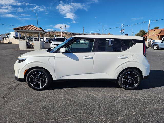 2023 Kia Soul EX