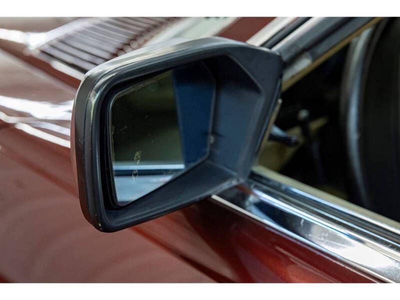 1987 Mercedes-Benz 560-Class 560 SL