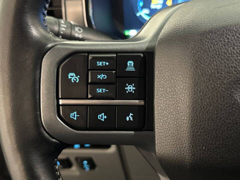 2023 Ford F-150 Lightning XLT