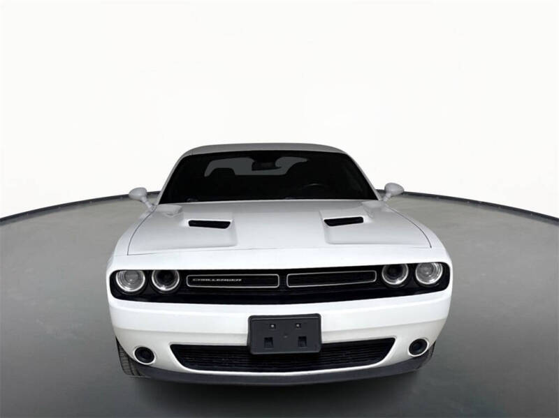 2017 Dodge Challenger SXT