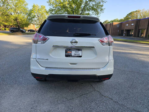2015 Nissan Rogue S