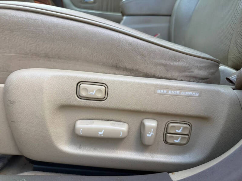 2004 Lexus LS 430