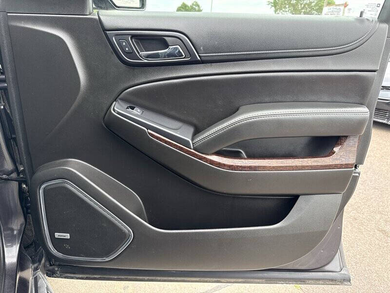 2017 GMC Yukon XL SLE