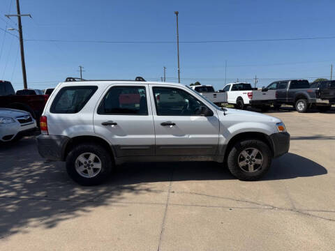 2005 Ford Escape XLS