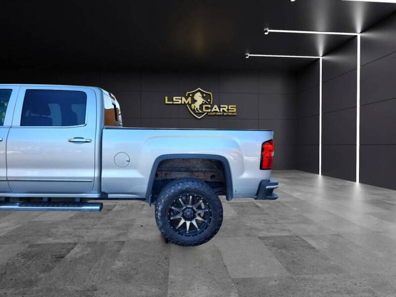 2017 GMC Sierra 2500HD Denali