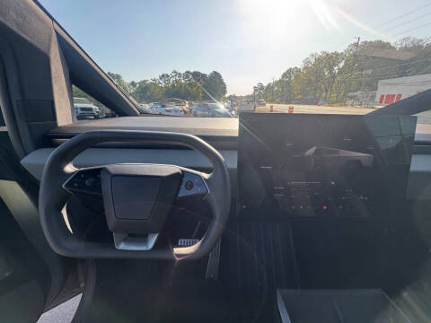 2025 Tesla Cybertruck