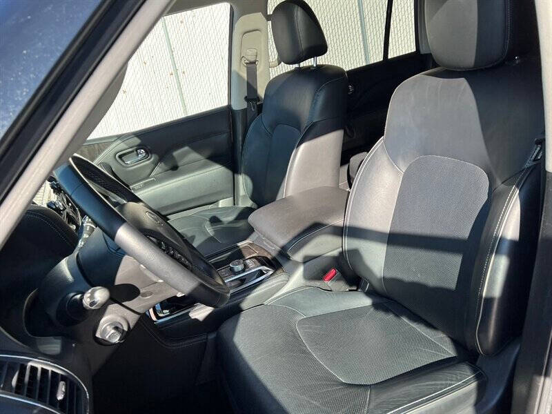 2024 Infiniti QX80 Luxe