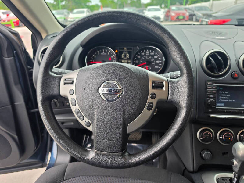 2013 Nissan Rogue SV