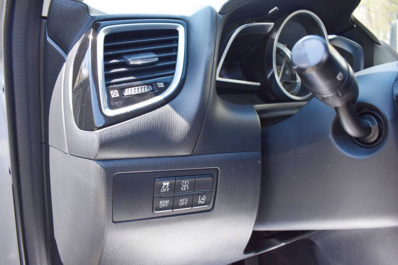 2014 Mazda MAZDA3 s Grand Touring