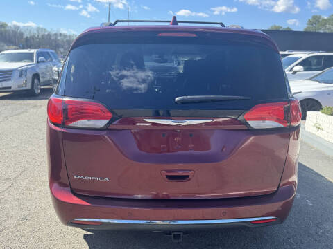 2019 Chrysler Pacifica Touring L