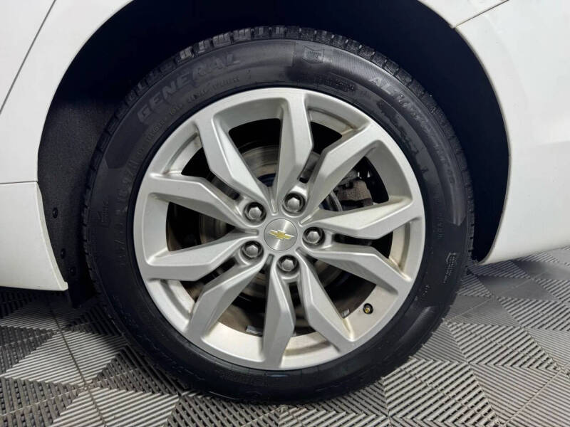 2020 Chevrolet Impala LT