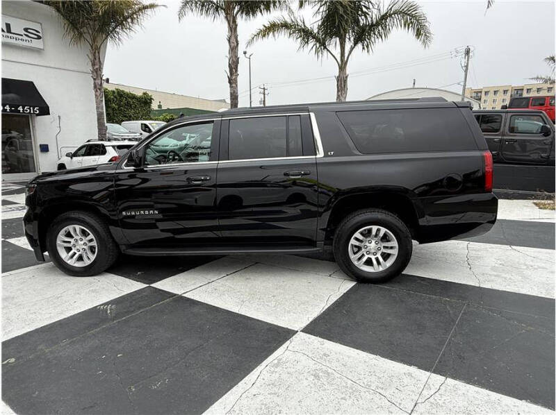 2017 Chevrolet Suburban LT
