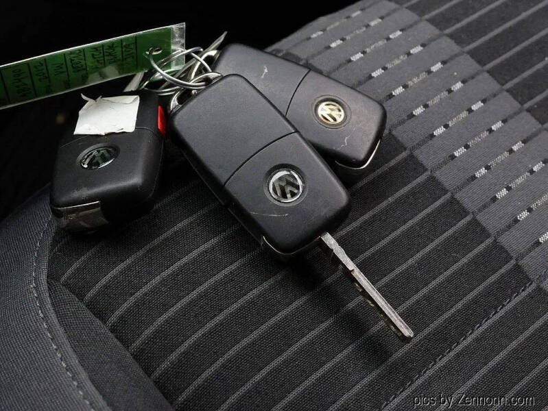 2012 Volkswagen Beetle