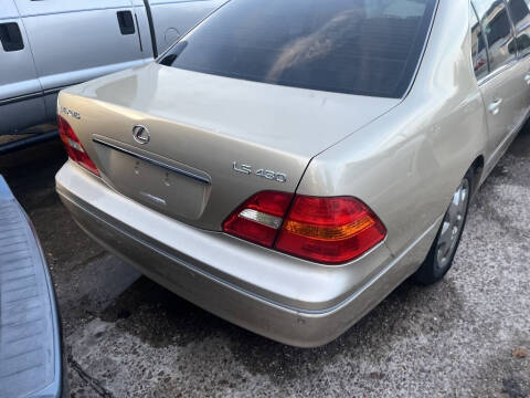 2003 Lexus LS 430