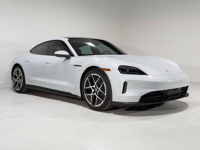 2025 Porsche Taycan