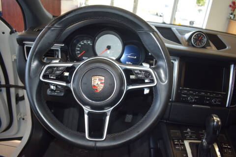 2016 Porsche Macan S