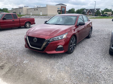 2020 Nissan Altima for sale at McCully's Automotive in Benton KY