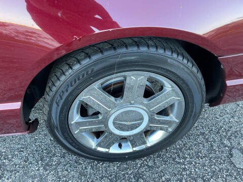 2004 Ford Thunderbird Deluxe