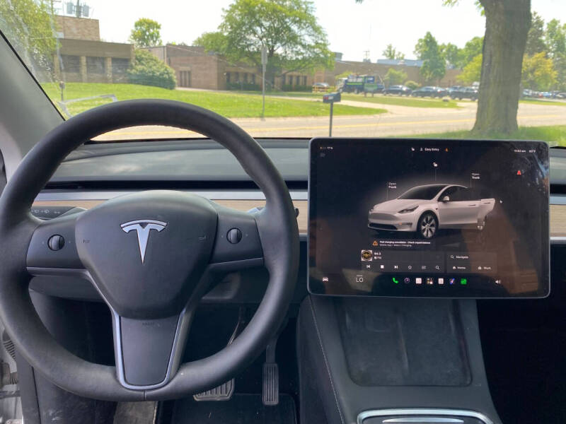 2024 Tesla Model Y Long Range