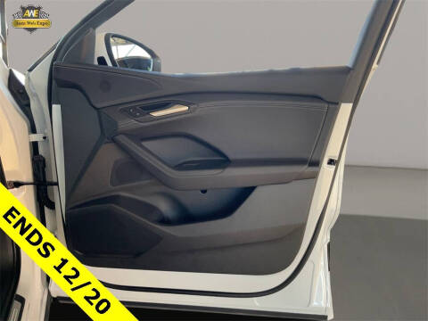 2025 Audi Q6 e-tron Premium