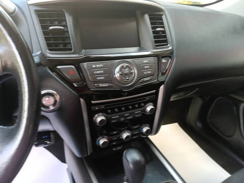 2018 Nissan Pathfinder