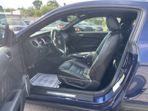 2010 Ford Mustang V6 Premium