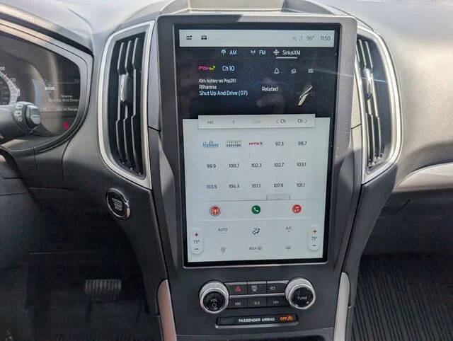 2022 Ford Edge SE