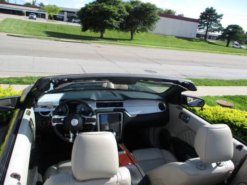 2010 Ford Mustang V6