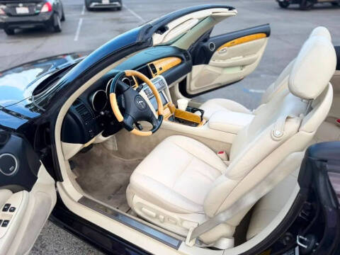2002 Lexus SC 430