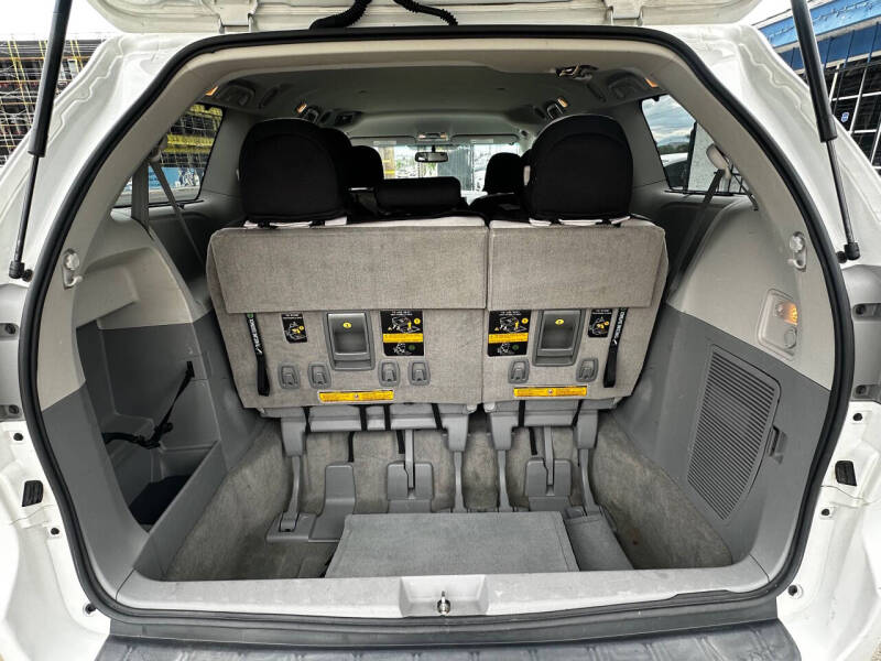 2013 Toyota Sienna