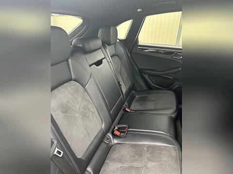 2016 Porsche Macan S