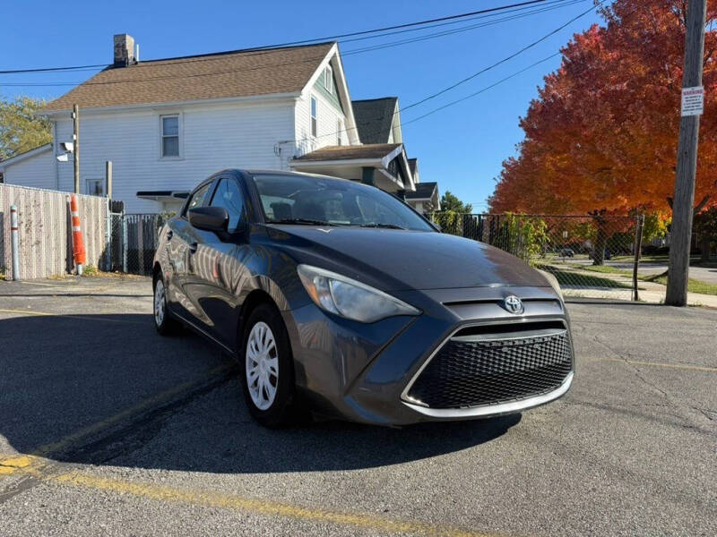 2019 Toyota Yaris L