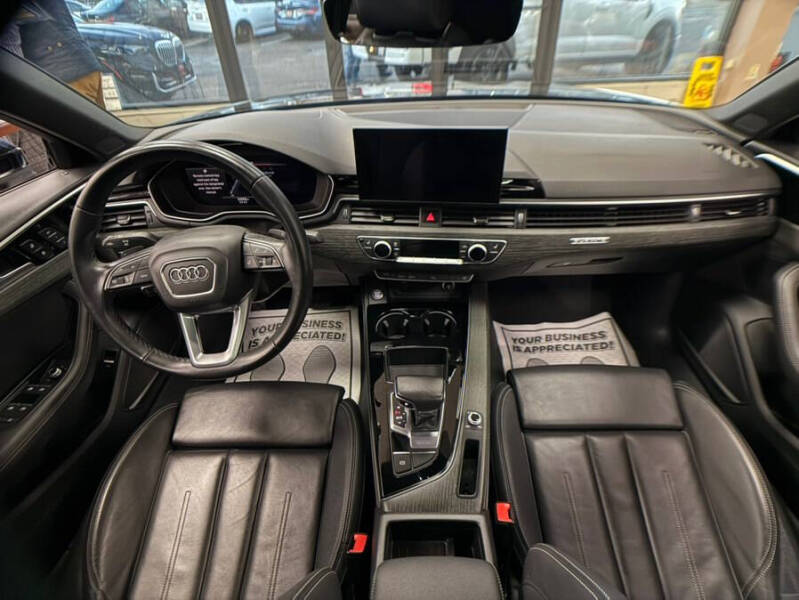 2024 Audi A4 quattro S line Prem Plus 45 TFSI