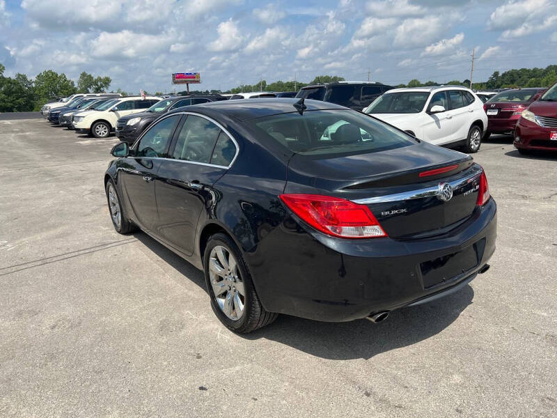 2012 Buick Regal Premium 2