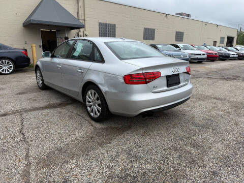 2013 Audi A4 2.0T quattro Premium