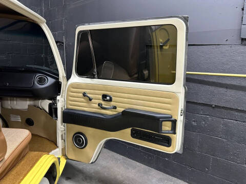 1973 Volkswagen Bus