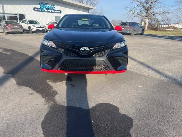 2020 Toyota Camry SE Nightshade
