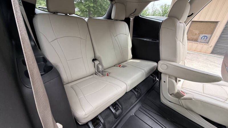 2019 Buick Enclave Essence