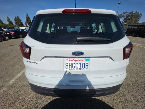 2019 Ford Escape S