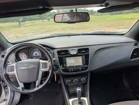 2012 Chrysler 200 Touring