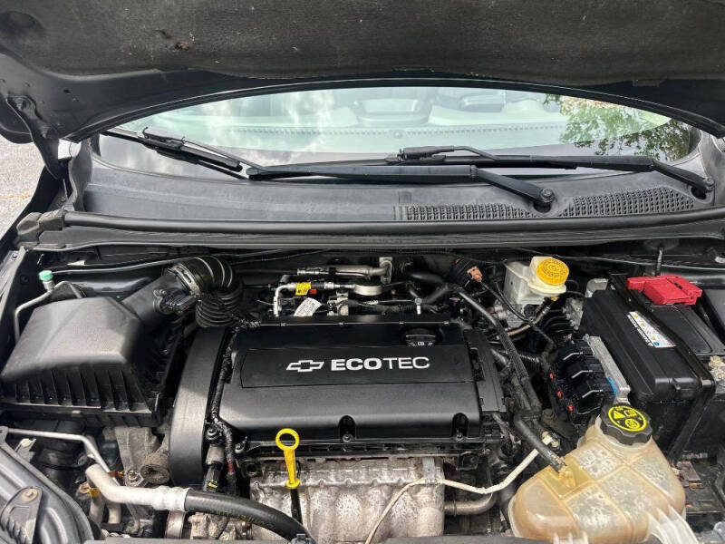 2013 Chevrolet Sonic LT Auto