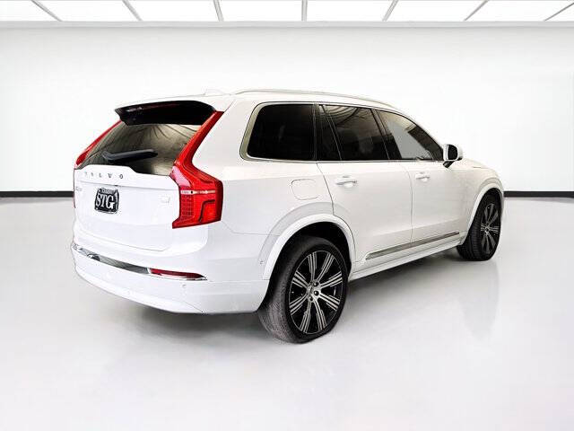 2023 Volvo XC90 Recharge T8 Ultimate Bright Theme 7P