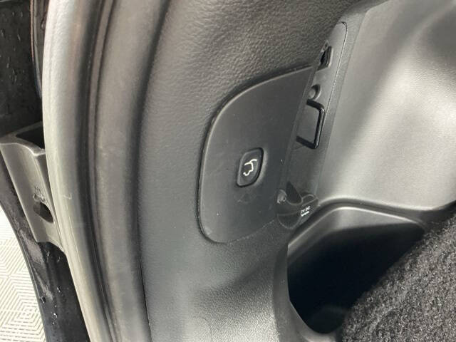 2017 Jeep Cherokee Overland