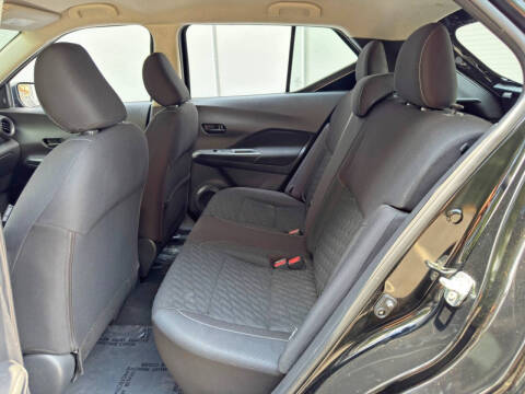 2021 Nissan Kicks S
