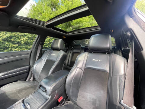 2012 Chrysler 300 SRT8