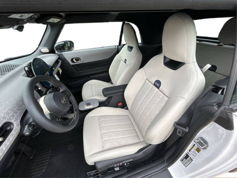 2026 MINI Convertible Cooper C Signature Trim